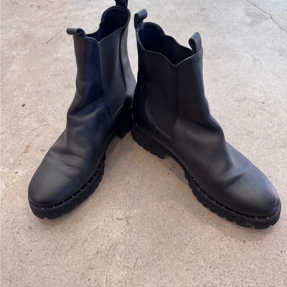 Freda Salvador Brooke Rain Resistant Boot in Black 8.5